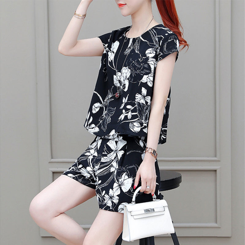 Summer Suit Women New Large Size Two Piece Set Korean Fashion Slim Printed T-shirt + Shorts 2 Piece Suit Trend Streetwear 2 Pcs